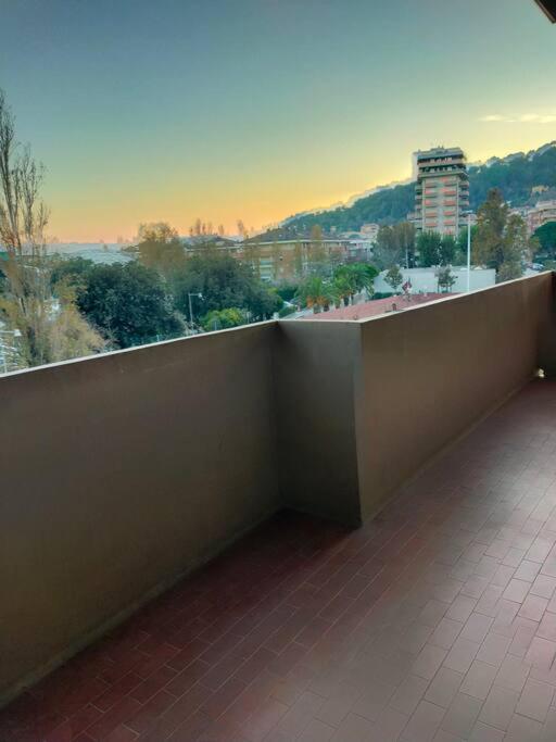 Casa Di Baia Apartment เปซาโร ภายนอก รูปภาพ